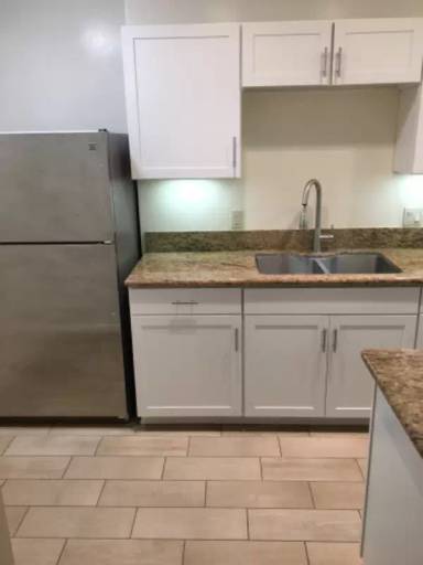 Main picture of 2301 De la Vina St