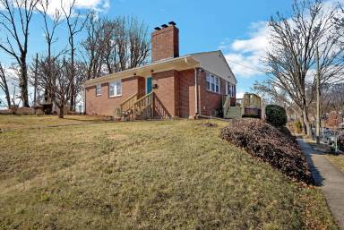 Main picture of 6658 13th St NW