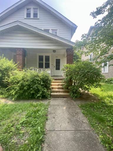 Main picture of 2462 Indiana Ave