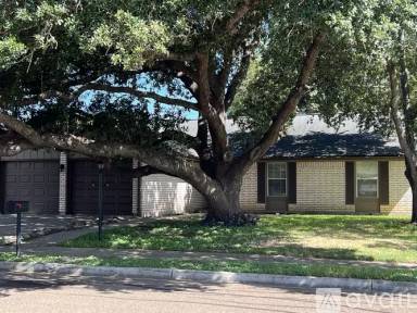 Main picture of 1711 Plantation Rd