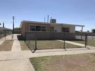 Main picture of 8300 Capitan Cir