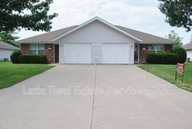Main picture of 1120 Dean Dr