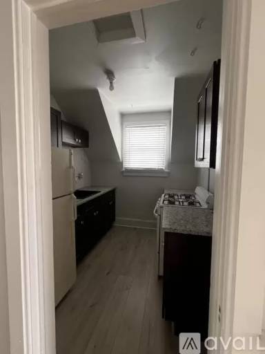 Main picture of 1530 Vine St