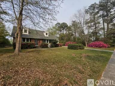 Main picture of 404 Doris Ave