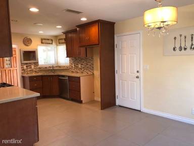 Main picture of 1344 Larmor Ave