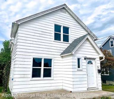 Main picture of 31 E Cook Rd