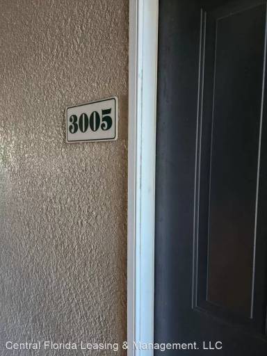 Main picture of 3005 Hemingway Cir