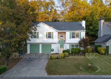Main picture of 1095 Berkley Dr SE