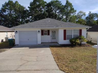 Main picture of 207 Upia Dr