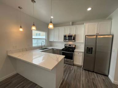 Main picture of 4111 Beta St
