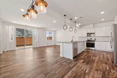 Main picture of 2020 Cradle Mountain Dr