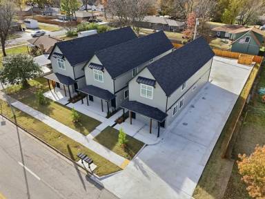 Main picture of 816 N Main St