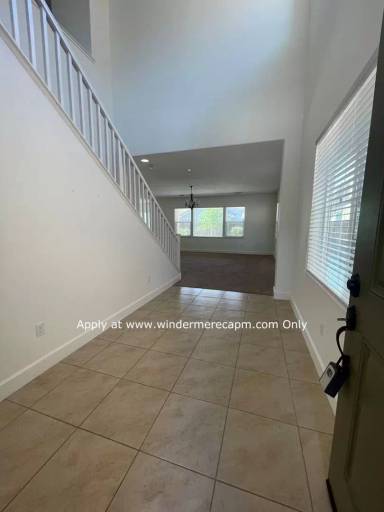 Main picture of 8428 Carcavelos Way