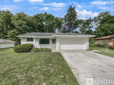 Main picture of 29748 Chelmsford Rd