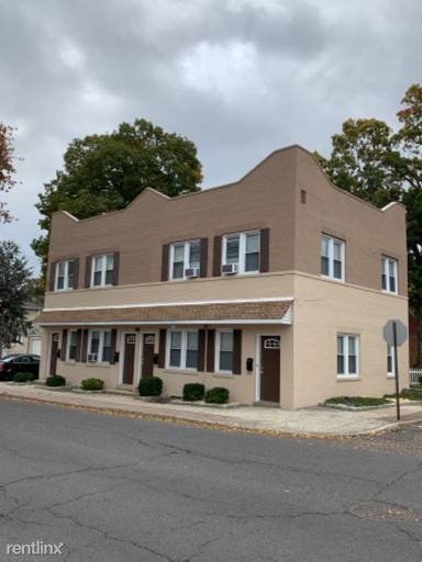Main picture of 126 W Clinton Ave