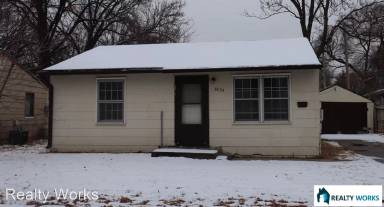 Main picture of 3235 Potter St