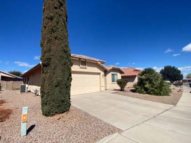 Main picture of 890 Tularosa Dr