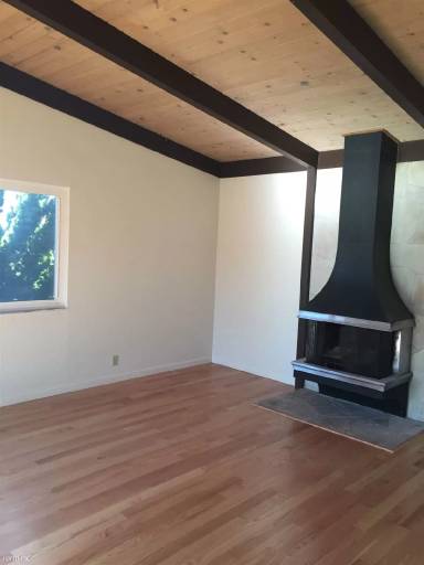 Main picture of 814 Lexington Ave