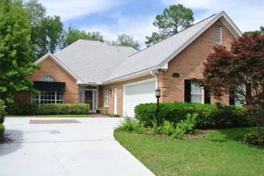 Main picture of 4433 Turnberry Pl