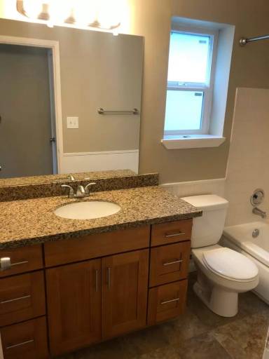 Main picture of 1827 25th Ave