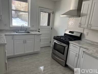 Main picture of 1611 Rutherford Ave