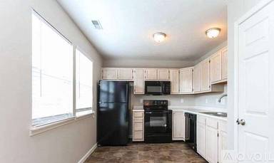Main picture of 1852 Kayla Dr