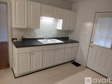 Main picture of 2056 Saxonburg Blvd