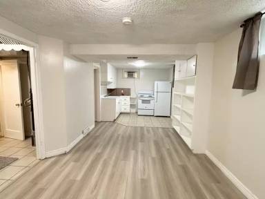 Main picture of 416 W Cornell Dr