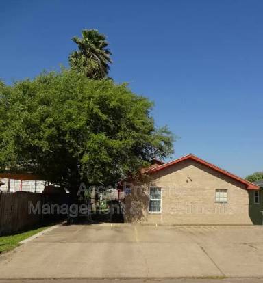 Main picture of 1209 N Keralum Ave