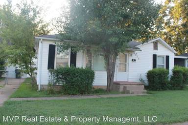 Main picture of 1620 Thompson Dr