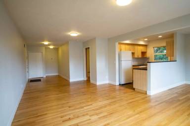 Main picture of 1505 N Terry St