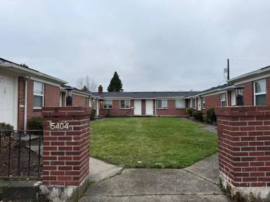 Main picture of 5404 S M St