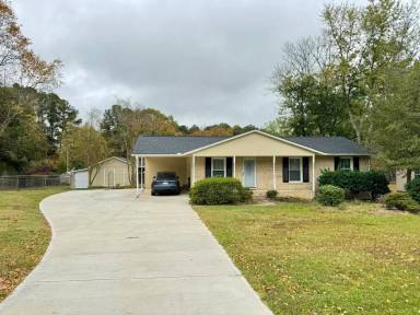 Main picture of 1505 Foxwood Dr