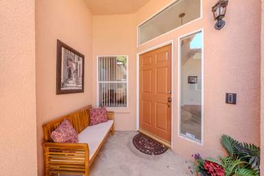 Main picture of 2830 Taylor Ave