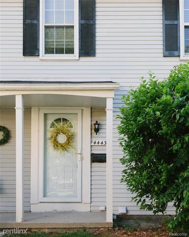 Main picture of 44433 Newburyport Dr