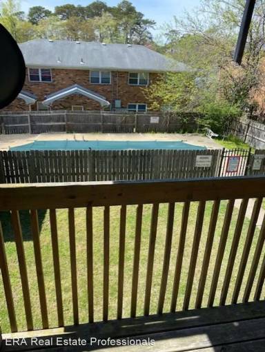 Main picture of 722 Lesner Ave
