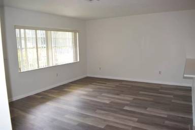 Main picture of 1881 SE Airoso Blvd