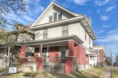 Main picture of 1233 Benton Blvd