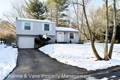 Main picture of 7104 Banjo Ct