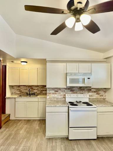 Main picture of 60-62 Pleasant St