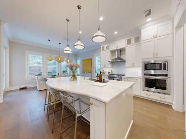 Main picture of 401 Payasada Lakes Ave