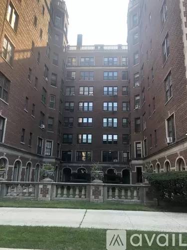 Main picture of 6929-31 S Crandon Ave Apartments