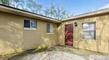 Main picture of 608 Pheasant Ave