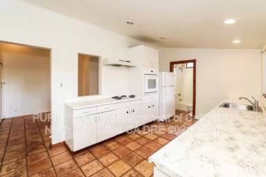 Main picture of 201 Meadowlark Ln