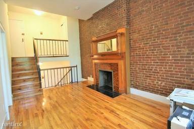 Main picture of 156 W 77th St