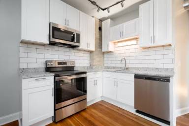 Main picture of 3408 University Ave SE
