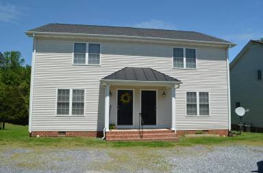 Main picture of 2524 Old Forest Rd