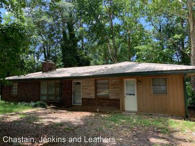 Main picture of 200 Glencrest Dr