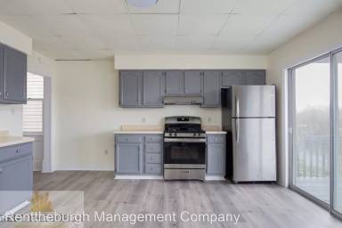Main picture of 2304 Spring St
