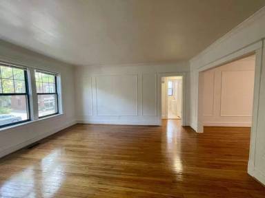 Main picture of 6333 S Rosebury Ave